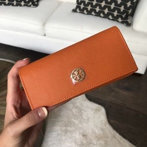 Tory Burch Accessories - BRAND NEW Tory Burch Sunglasses Tory Burch Accessories - BRAND NEW Tory Burch Sunglasses